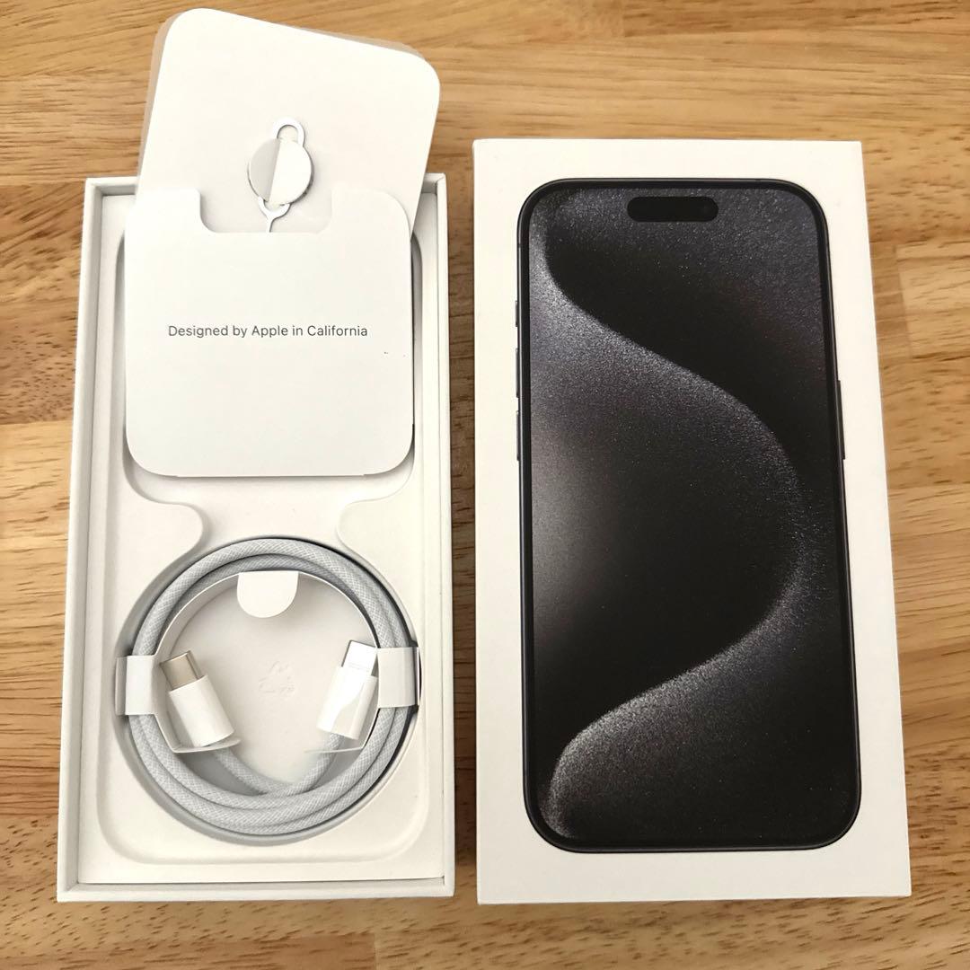 美品Apple iPhone 15 Pro 256GB バッテリー最大容量92％