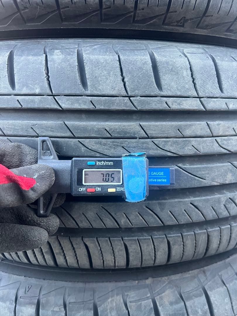 トーヨータイヤ　プロクセス　cl1 suv 225/60r17 23年製