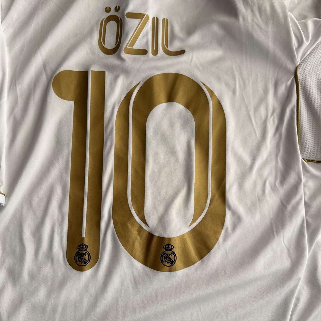 レアル・マドリード　エジル　ユニフォーム　10番