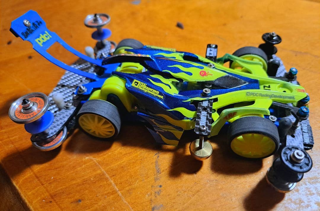 ミニ四駆　エアロアバンテ　レース仕様 フルカスタム済み　青VZ