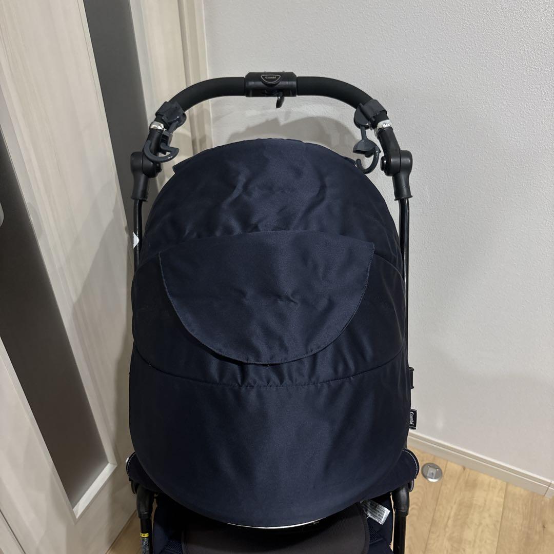 Combi ベビーカー　メチャカルハンディ　オート4キャス　コンパクト
