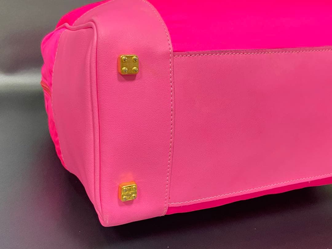 ロエベ ミニボストン アナグラム アマソナ32ナイロンレザー ピンク 旅行バッグ