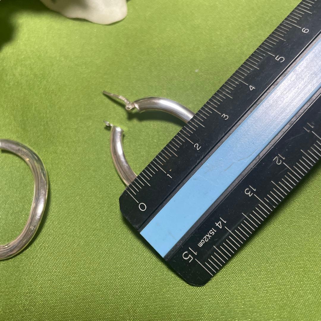 【新品 未使用】UNOAERRE ウノアエレシルバー925 フープピアス