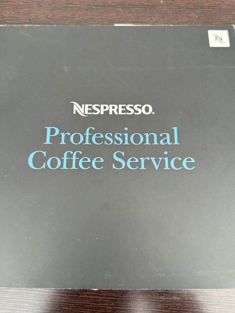 ネスプレッソ ZN100 業務用コーヒーマシーン ZENIUS