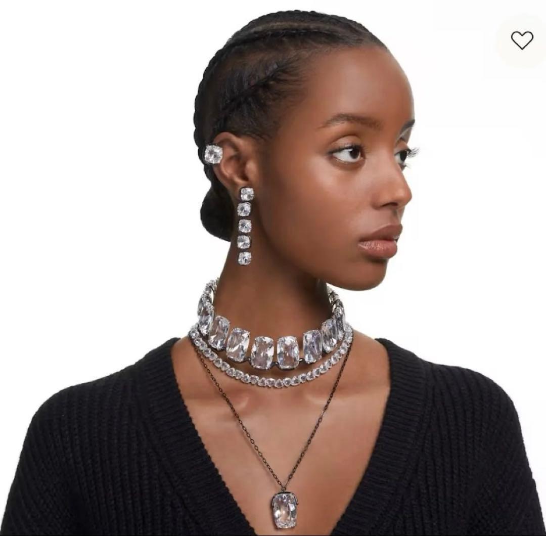 スワロフスキー ドロップピアス