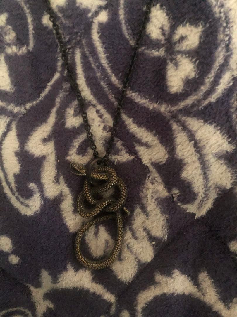 hyde 着 gundaネックレス