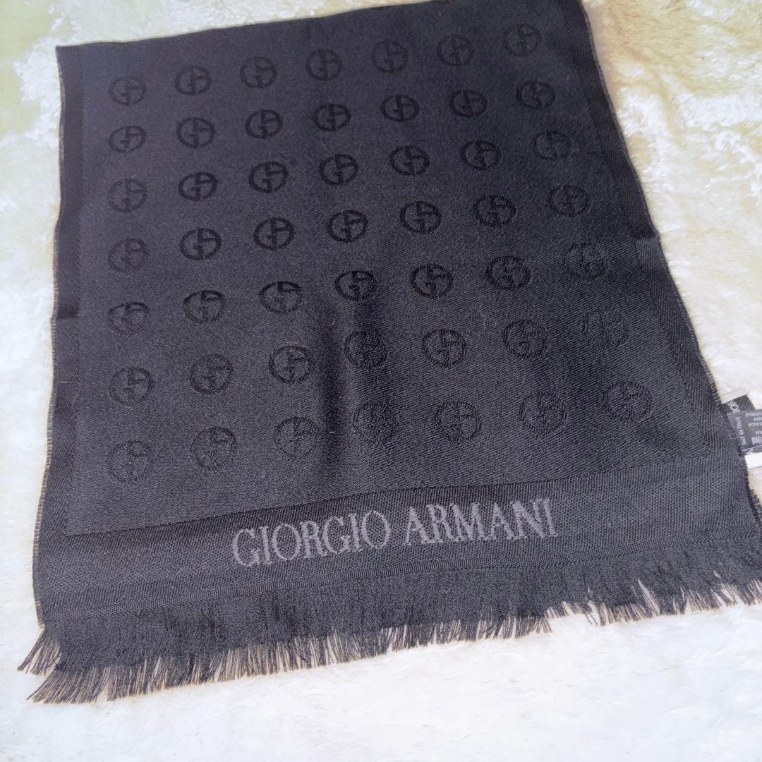 新品❣️Giorgio Armani ブラック マフラー