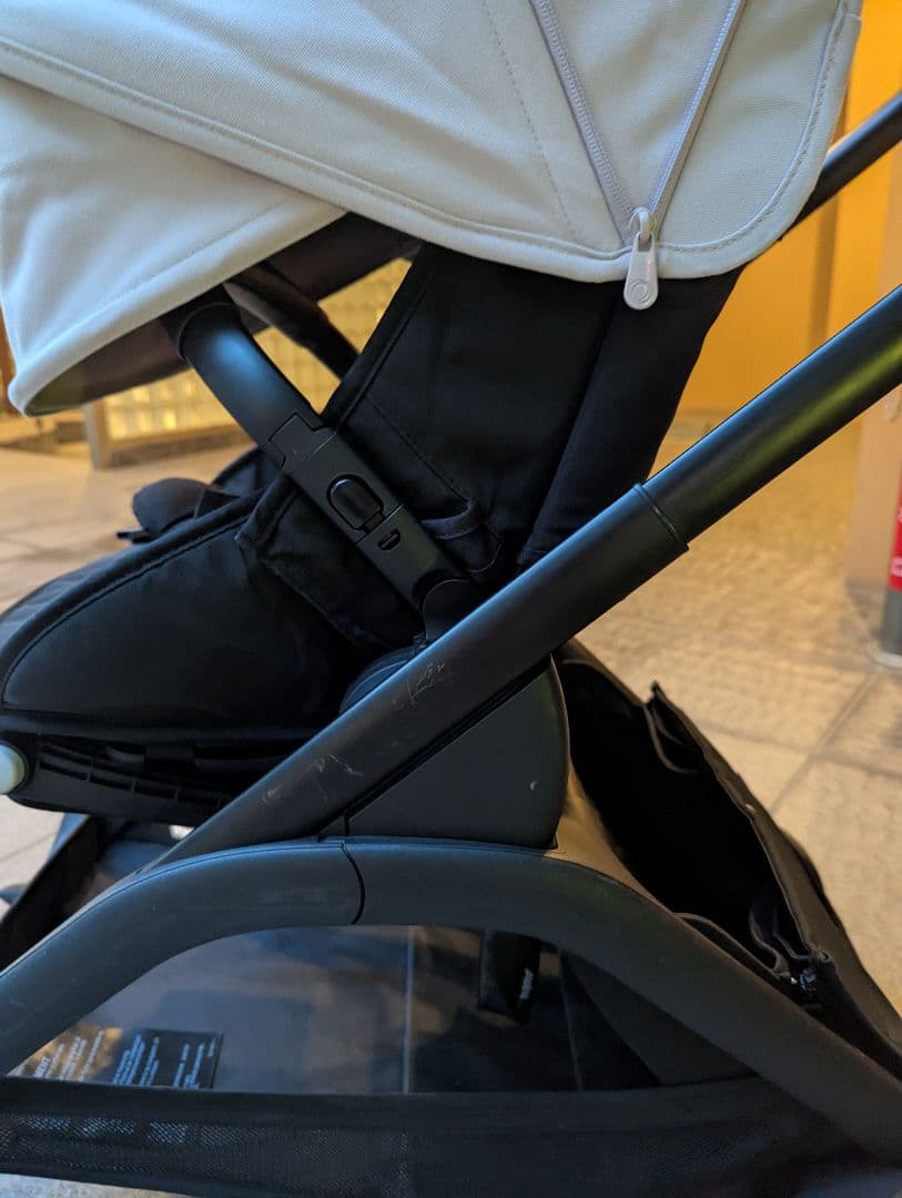 ユル　bugaboo　バガブー　ドラゴンフライ　※直接お渡し可能な方