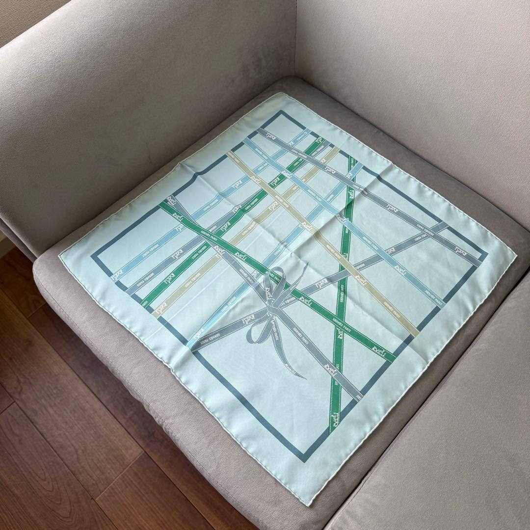 エルメス カレ 45 ボルデュック ガウロッシュ シルク スカーフ