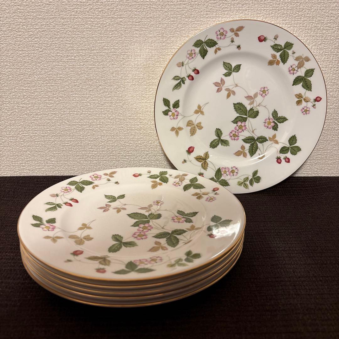 ウェッジウッド　ワイルドストロベリー　デザートプレート　20.5cm