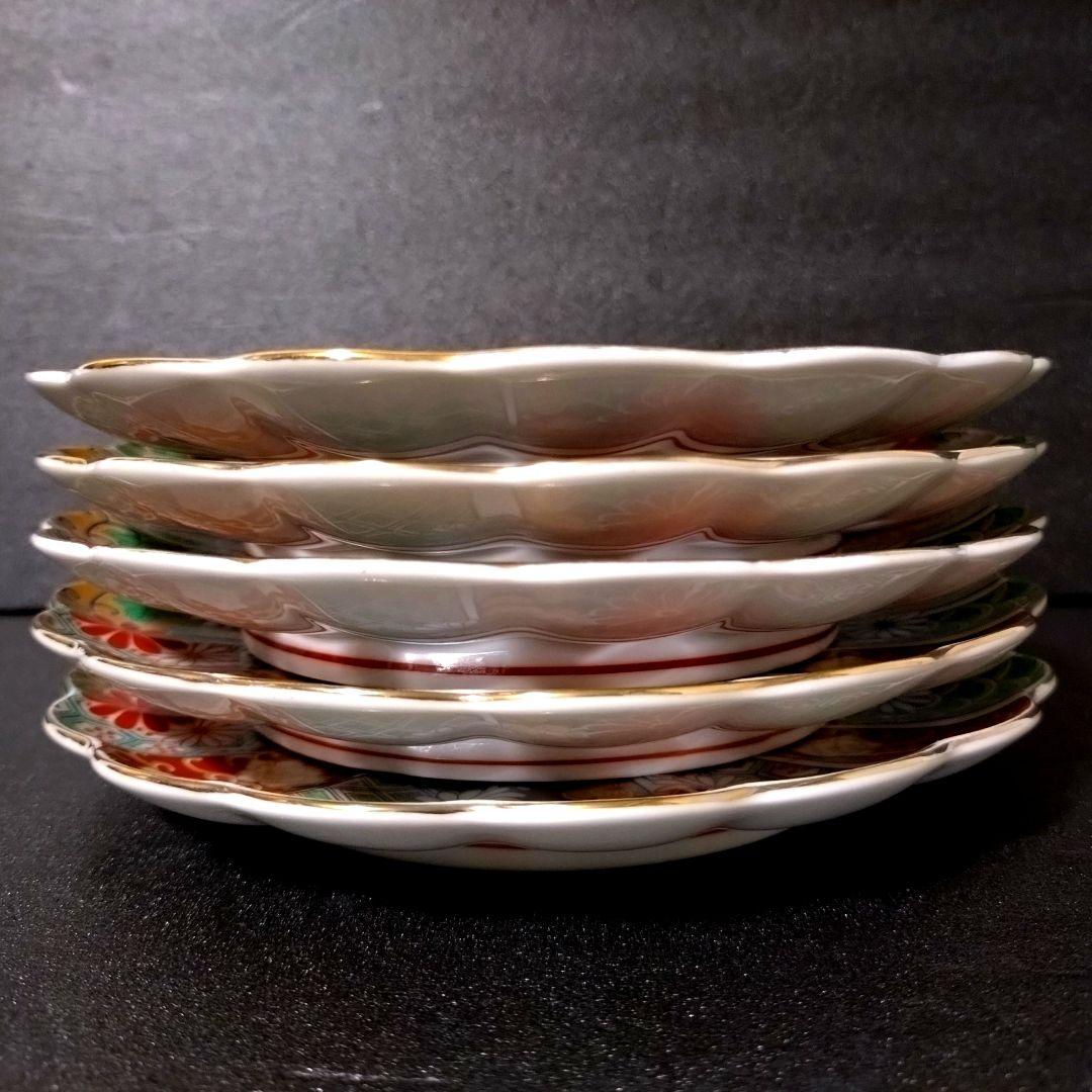 未使用品　有田焼　陶扇　銘々皿揃　中皿5枚　菊割皿　錦絵　赤絵　金彩　古伊万里