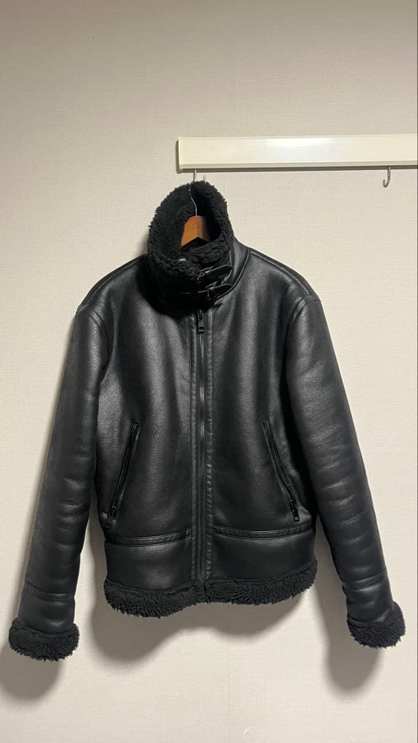 美品 ZARA フェイクムートン フライトジャケット Mサイズ