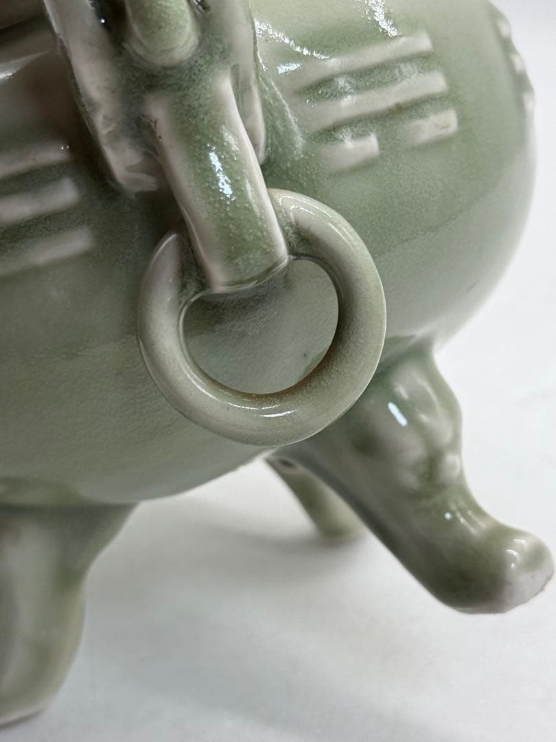 中国　青磁　龍耳香炉　送料込み250729