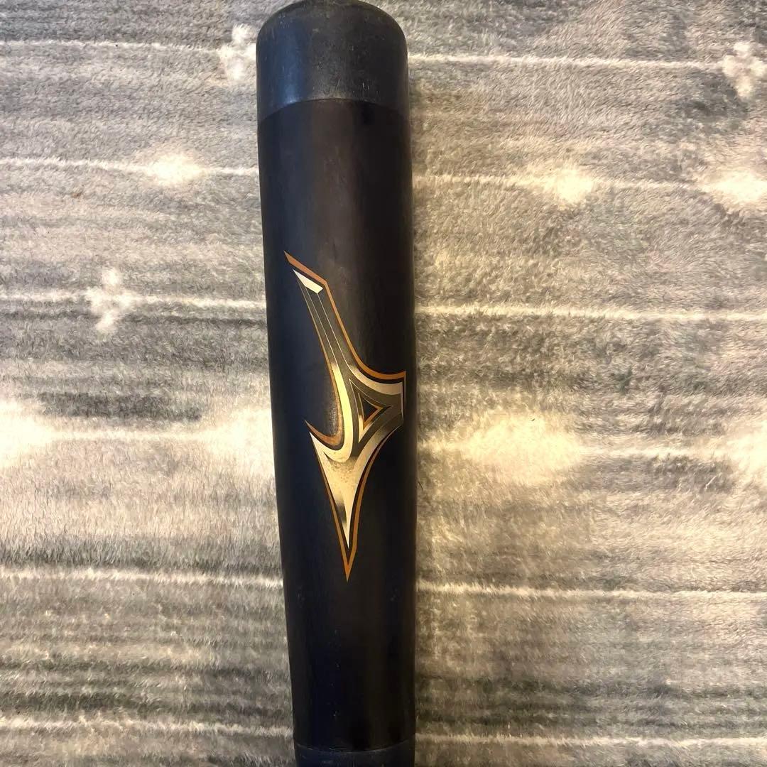 値下げ！レガシー　Mizuno 軟式バット 黒　専用ケース付き！