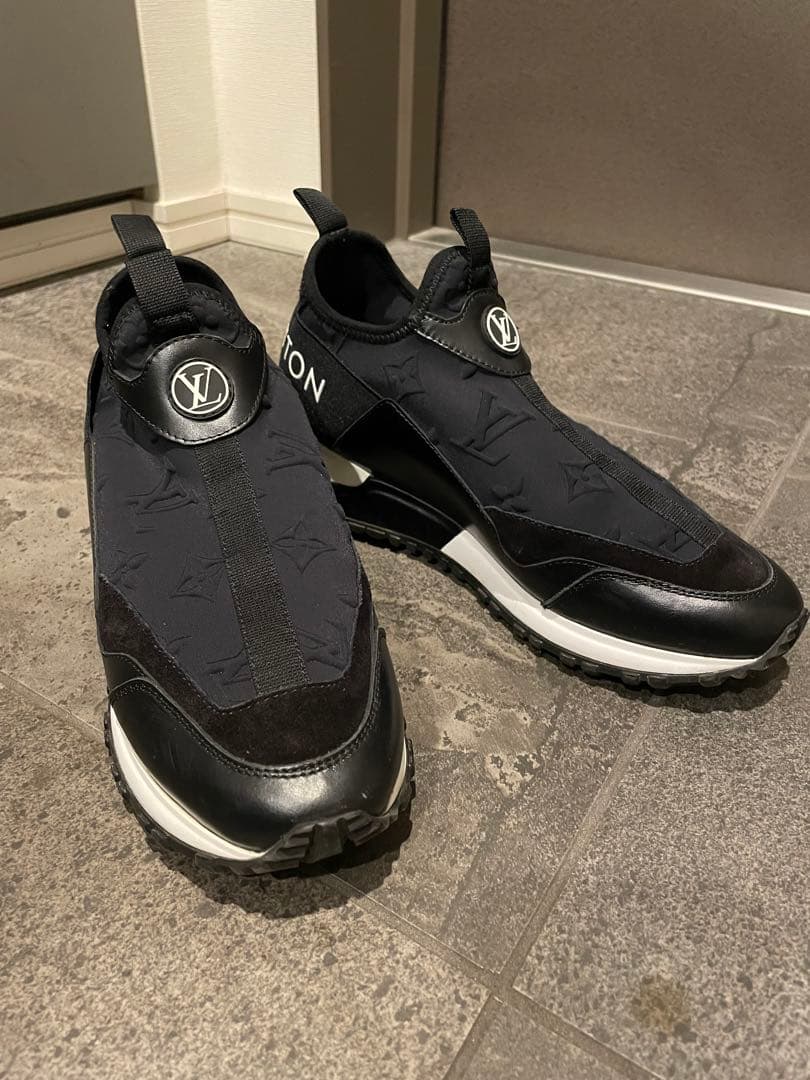 ルイヴィトン・ランアウェイ レザー LVモノグラム スニーカー(35.5)