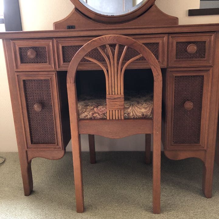 sale アンティーク　ドレッサー