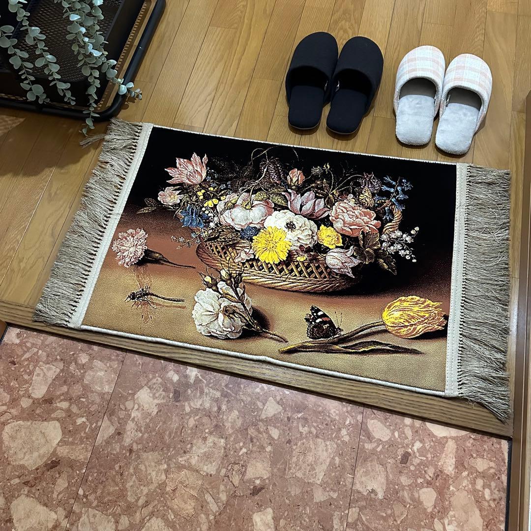 【新品未使用】絵画風絨毯　カーペット　玄関用　花　玄関　廊下　絵画　イラン
