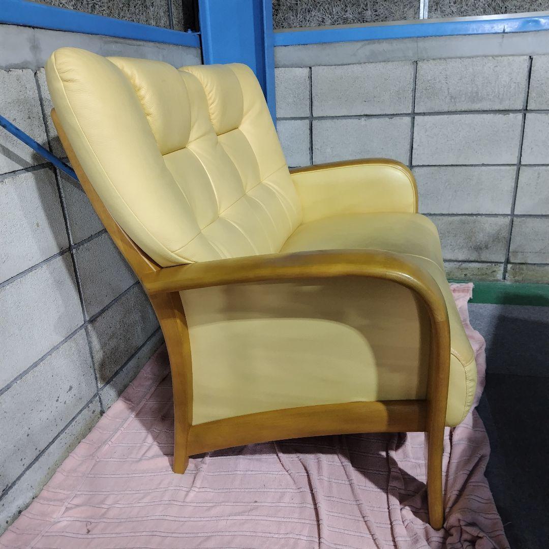 カリモク　KARIMOKU　2人掛けソファ　イエロー　木目　L1415