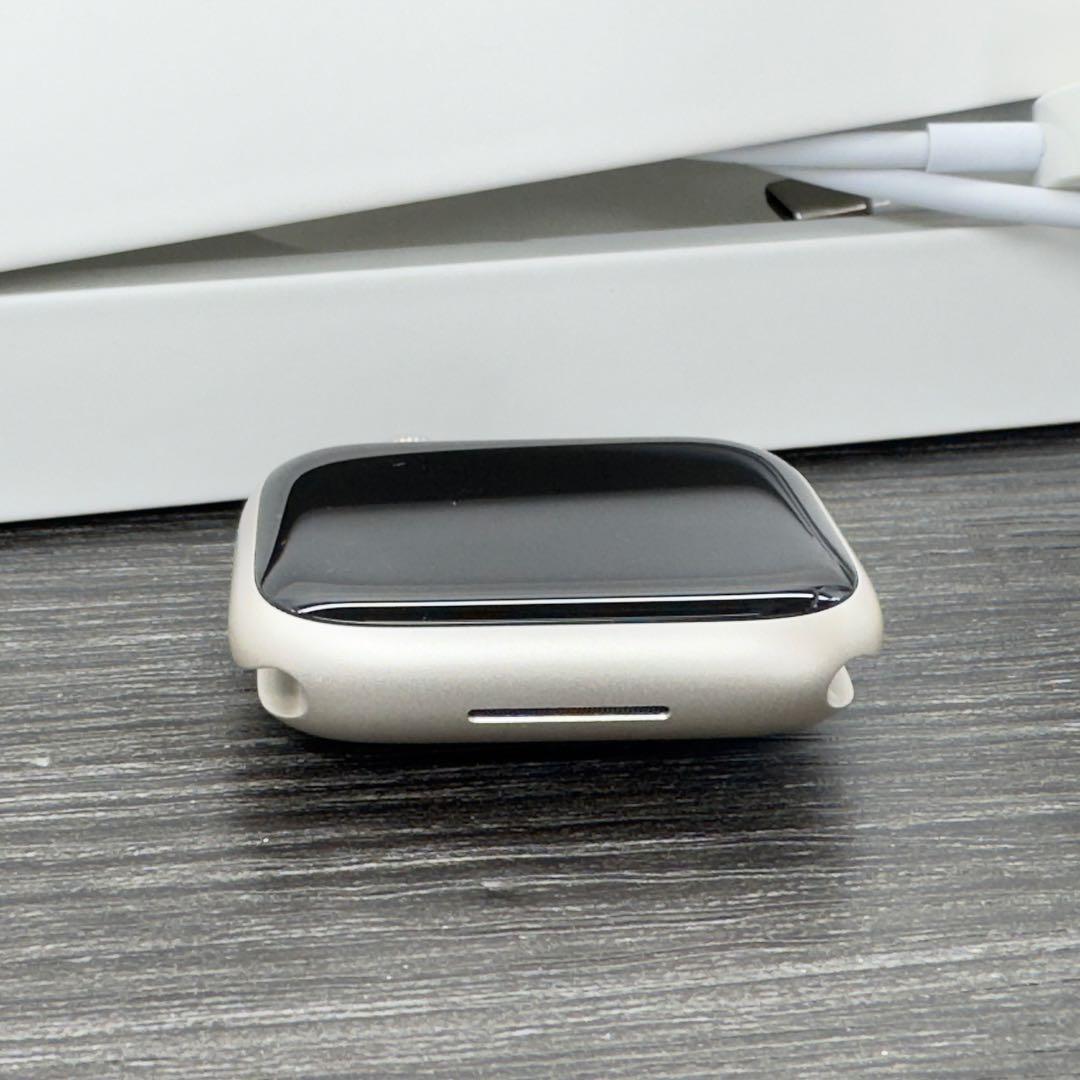 2637 Apple Watch シリーズ7 スターライト　アルミニウム　41㎜