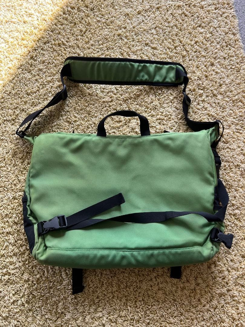 【ビンテージ】パタゴニア　メッセンジャーバッグ