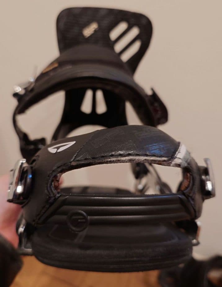 最終値下げ！！ MOSS BOARDING Q60　バインディングセット