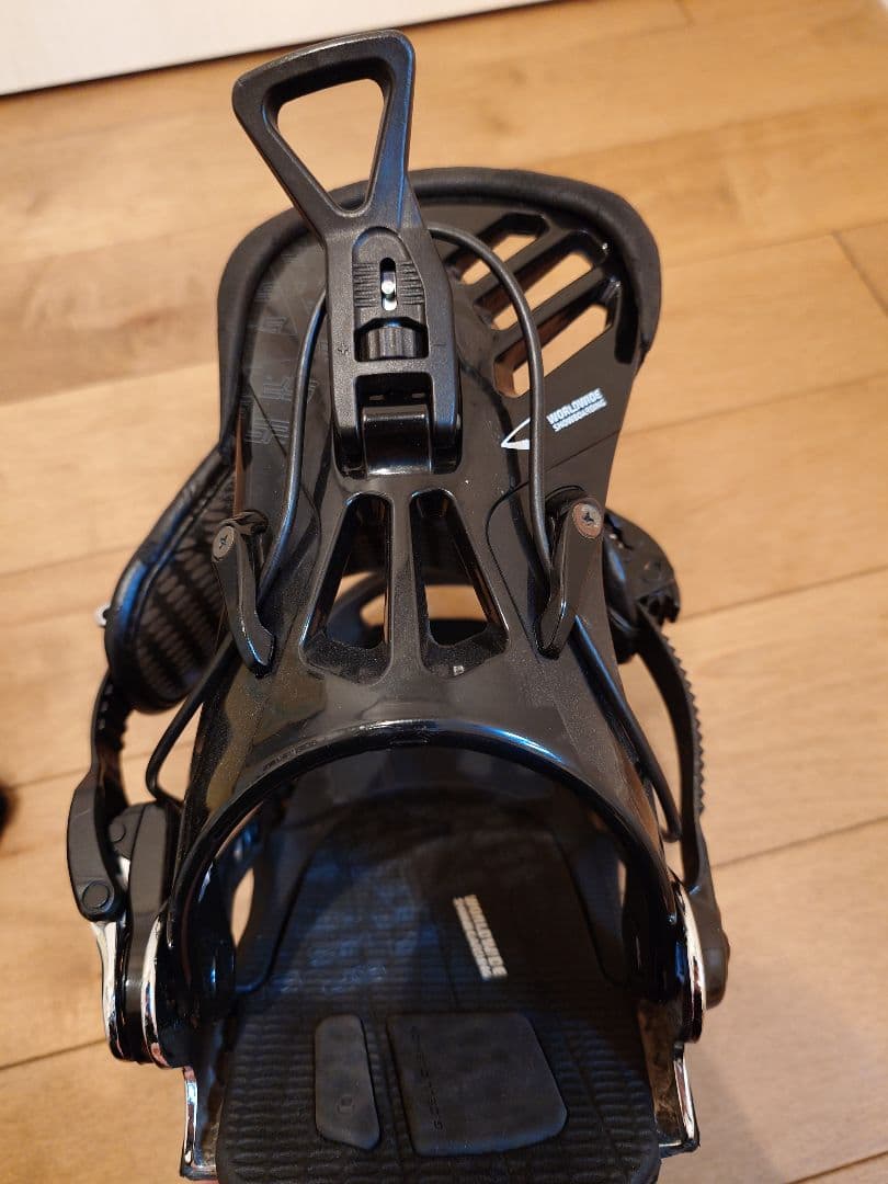 最終値下げ！！ MOSS BOARDING Q60　バインディングセット