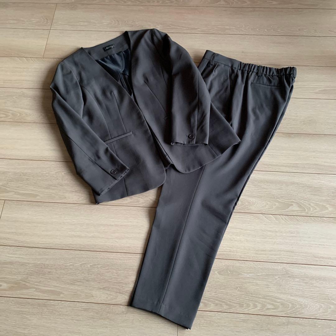 大きめサイズ17号♦︎アッドルージュ ノーカラー パンツスーツ セットアップ 上品