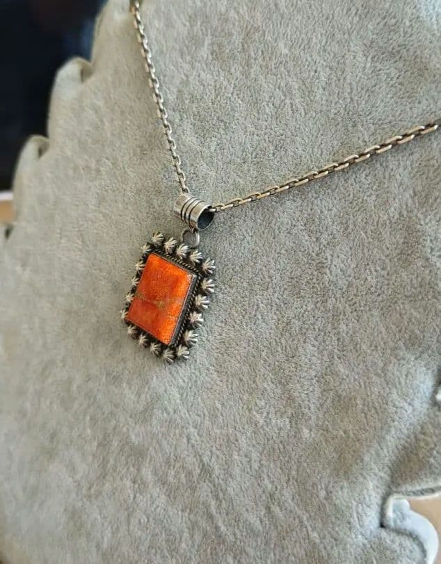 インディアンジュエリー◎ネックレストップ◎ランニングベアー◎STERLING