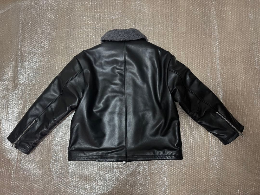 し*ん様 最終値下げ！OPENING ACT リアルレザームートンハイネックジャ