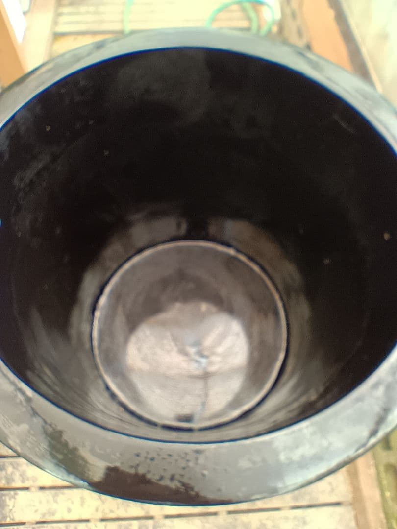 【訳あり】特大植木鉢　コラム3480