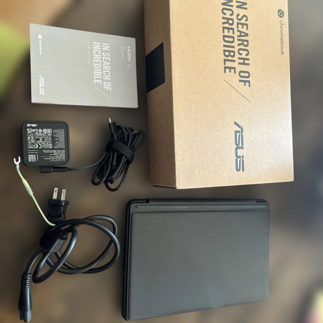ASUS 日本語配列キーボードを搭載したChromebook CZ1000DV