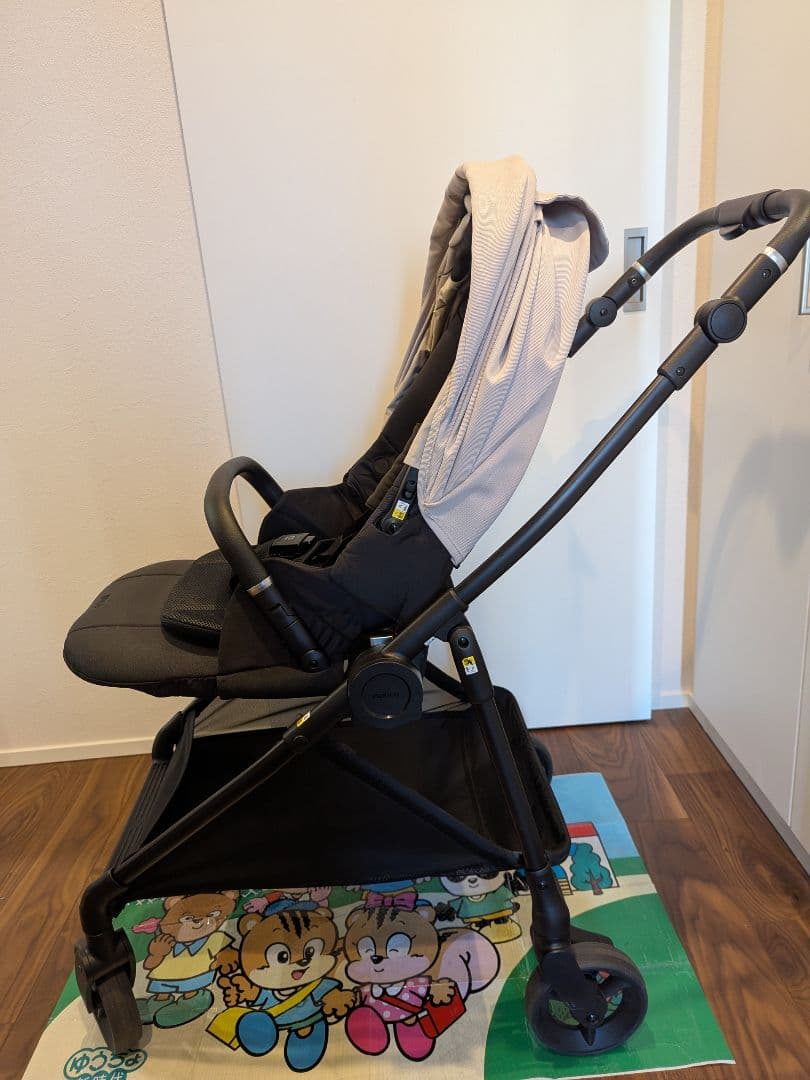 アップリカ　Aprica　ルーチェフリー　ベージュ＆純正レインカバー