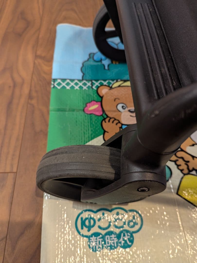 アップリカ　Aprica　ルーチェフリー　ベージュ＆純正レインカバー