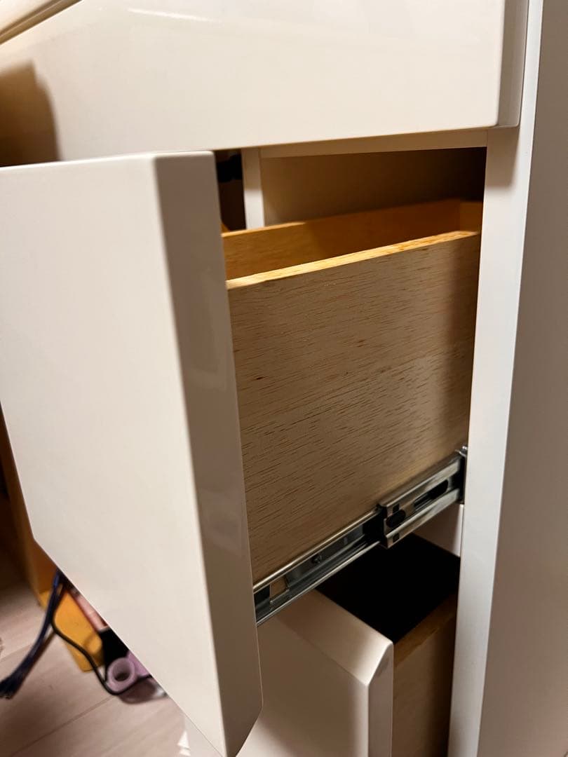 大塚家具ホワイト モダン ドレッサー 大きな鏡付き