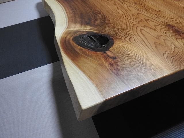 №45　秋田杉一枚板☆座卓☆厚板　6帖～8 帖☆巾広貴重品☆
