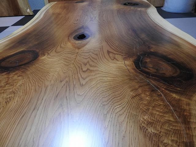№45　秋田杉一枚板☆座卓☆厚板　6帖～8 帖☆巾広貴重品☆