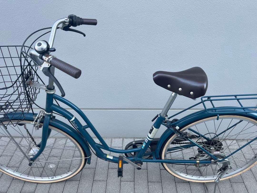 【東京近郊受渡し希望】26インチ自転車　LEDオートライト 6段変速 鍵2個付き