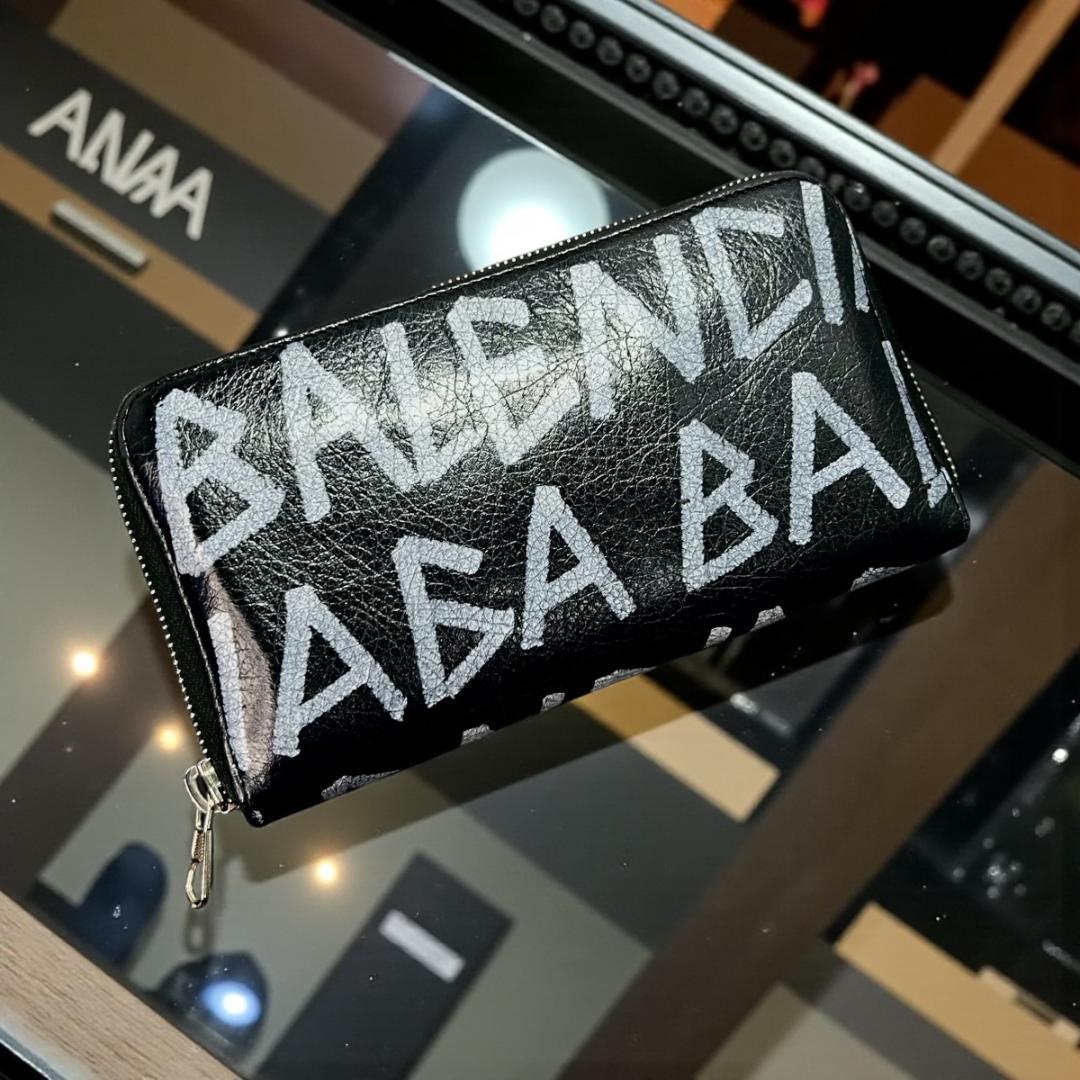 正規品＆レア商品‼️ バレンシアガ グラフィティ ラウンドファスナー 長財布