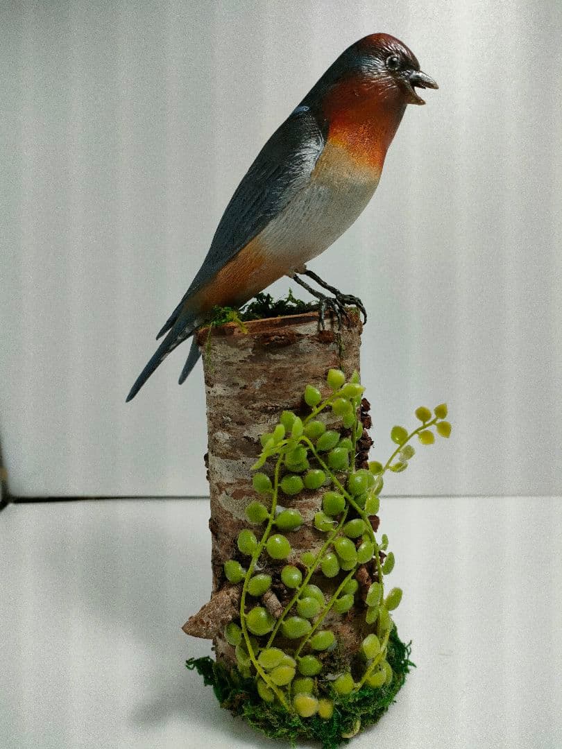 リュウキュウツバメ　バードカービング