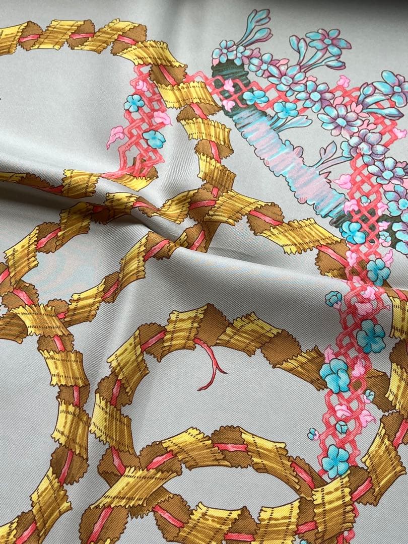 【新品未使用】エルメスカレ90LE SACRE du PRINTEMPS春の祭典