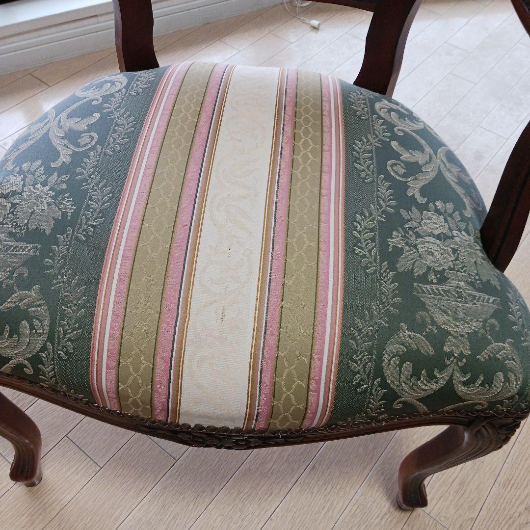 【引き取り限定】葉山家具クラシック木製テーブルと椅子３脚セット