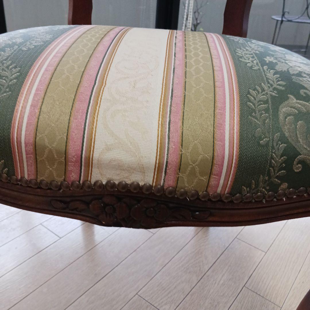 【引き取り限定】葉山家具クラシック木製テーブルと椅子３脚セット