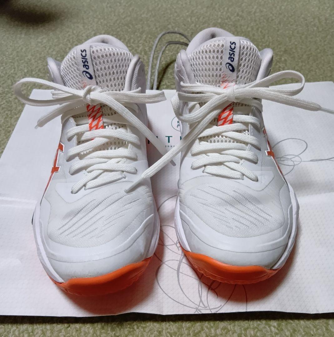 バレーボール　シューズ　24.5　アシックス