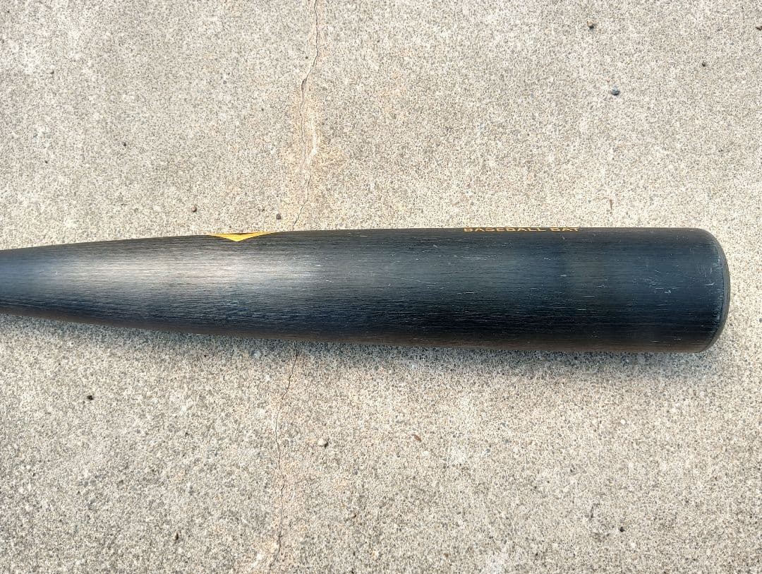 ★ルイスビルスラッガー　中学硬式バット