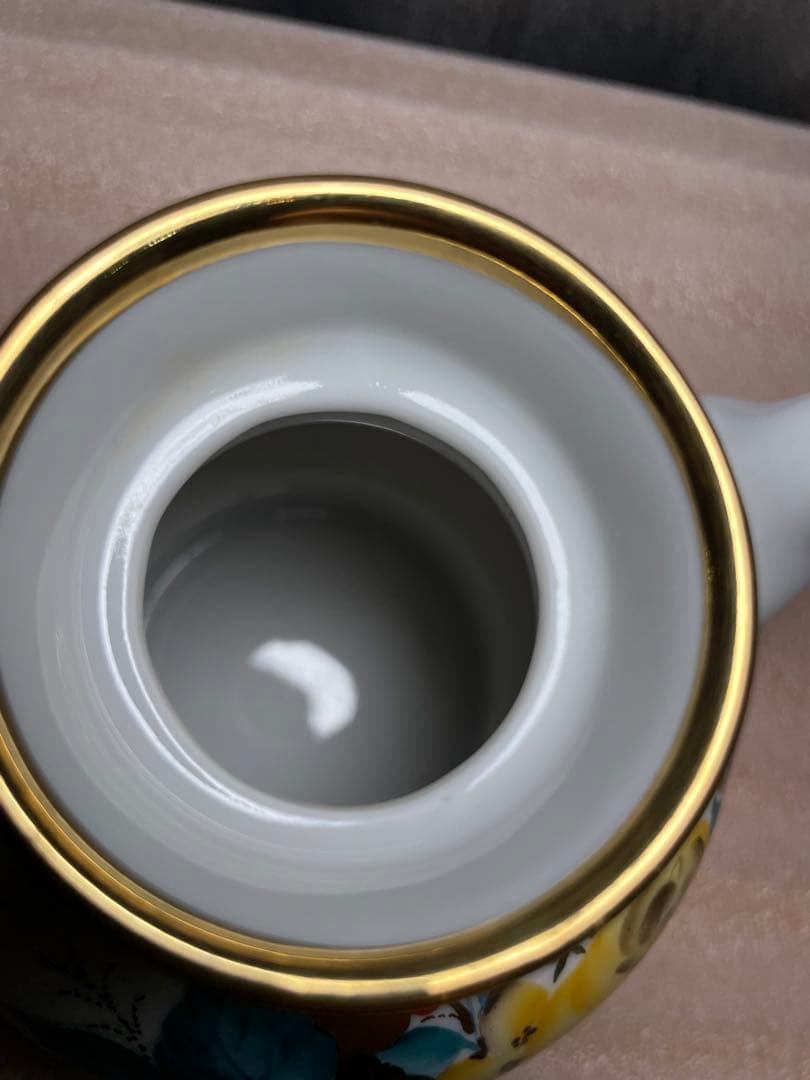 ポット　ロモノーソフ