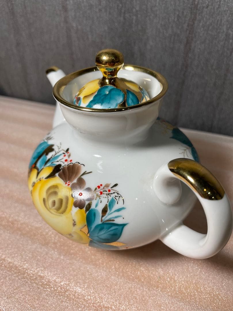 ポット　ロモノーソフ