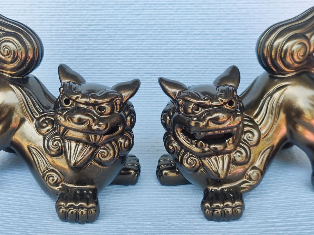 沖縄限定 玄関置物 焼物シーサー 陶器 黒金 魔除 風水 開運 悪払い 招福
