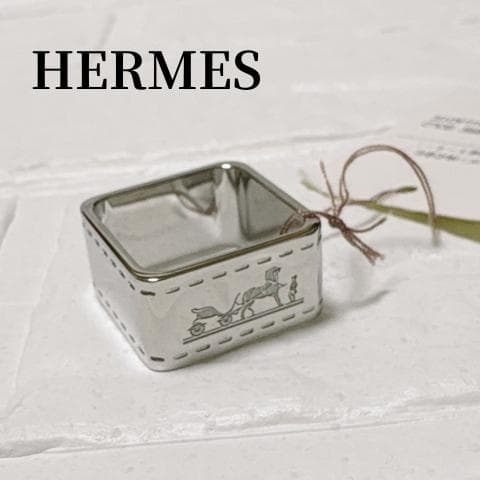 新品未使用HERMES ボルデュック スカーフリング シルバー 馬車柄 スクエア