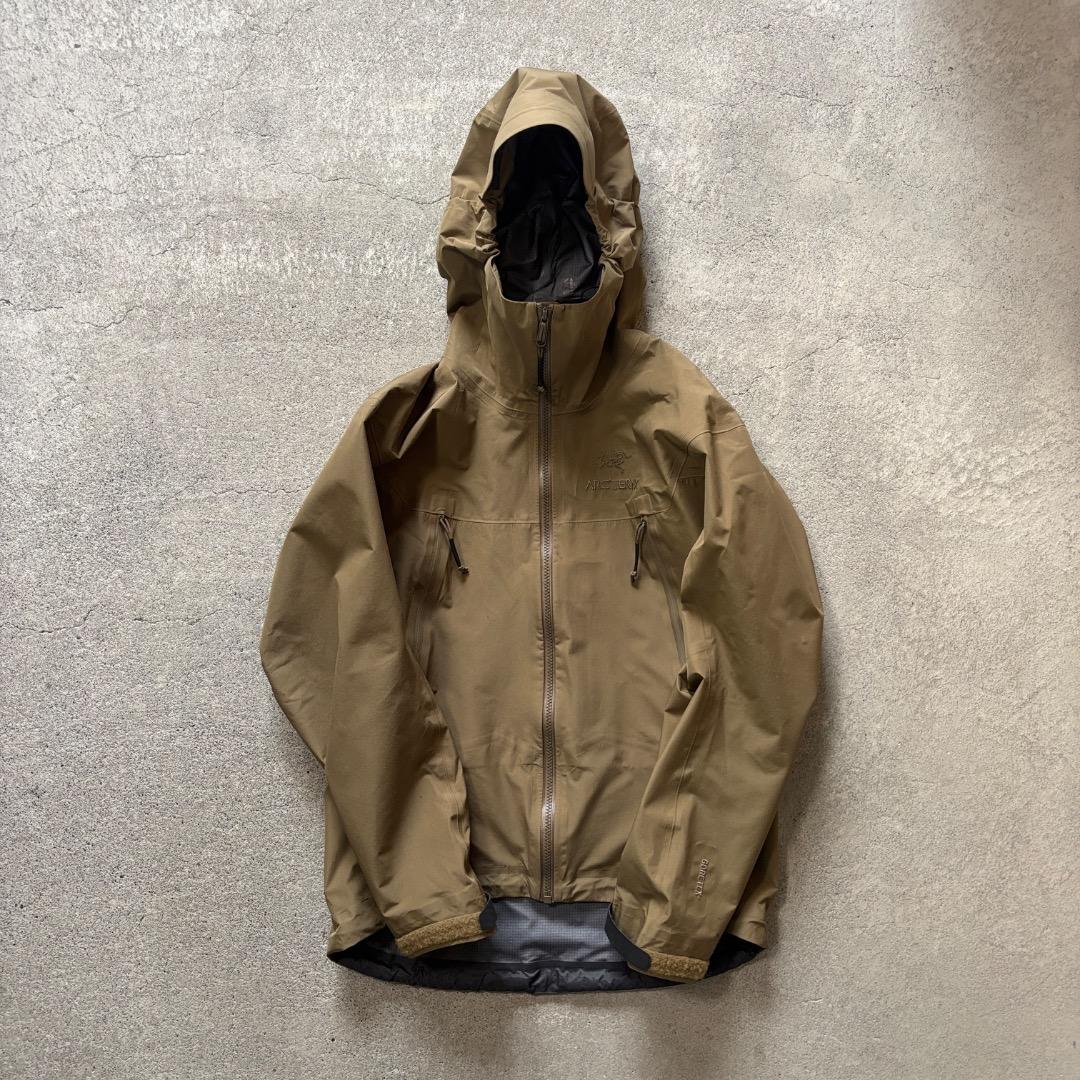 ヒ*ト様 ⭐︎レア⭐︎ arc'teryx Leaf Alpha LT アークテ