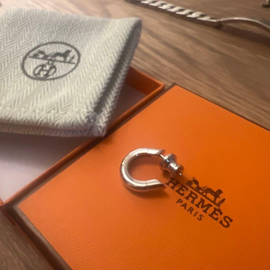 HERMES シルバー ピアスサボ　(片耳用)